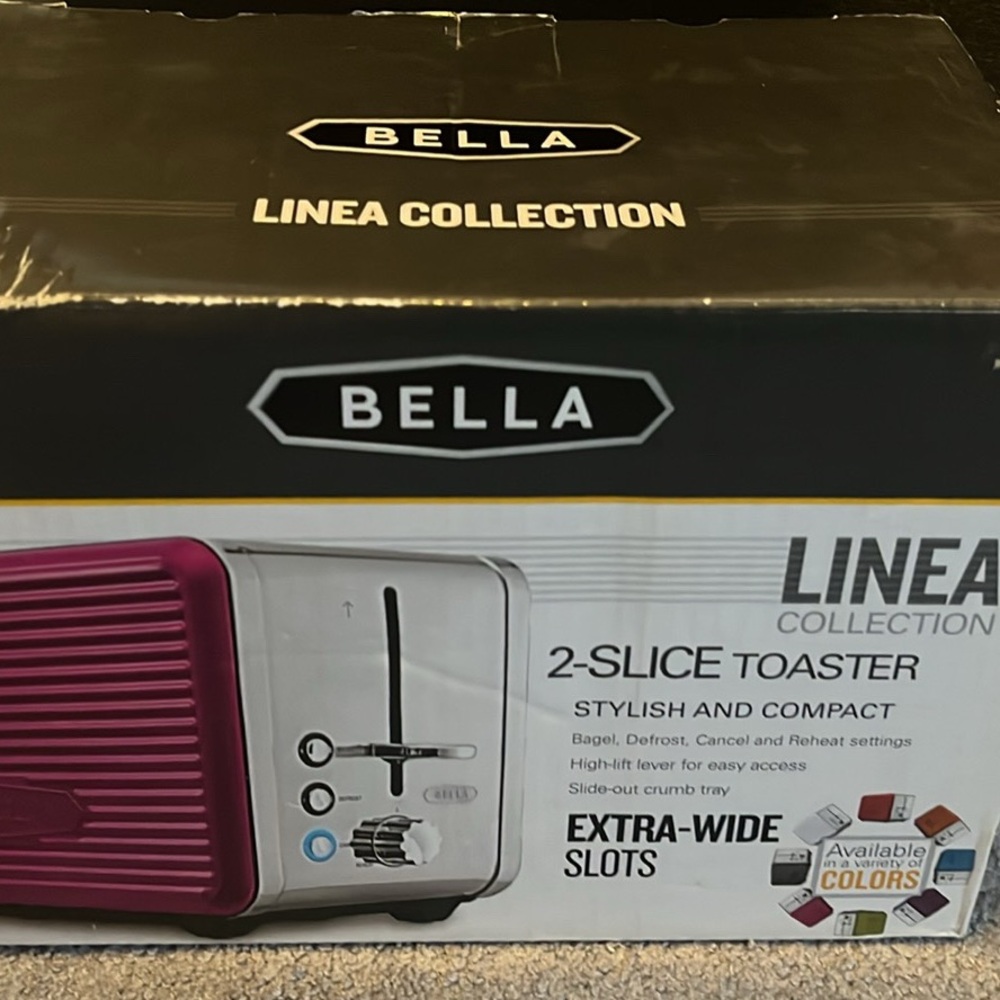 Bella 2-Slice Toaster in Pink and Silver